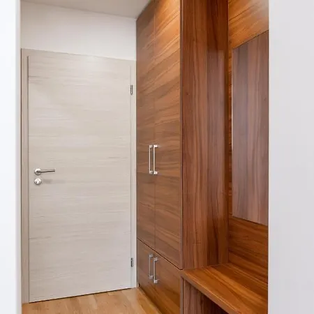 Frühstückspension Sobe In Apartmaji Bama 3*