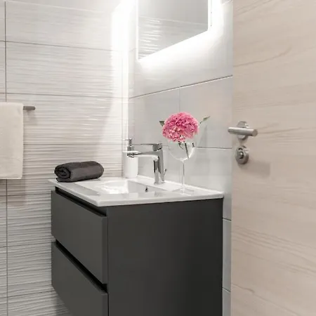 Sobe In Apartmaji Bama