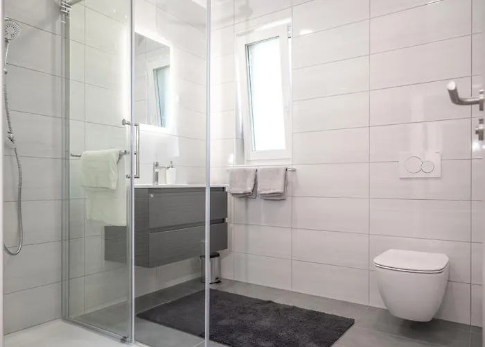 Sobe In Apartmaji Bama Bed and breakfast Litija