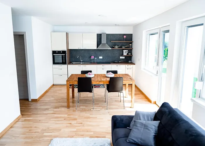 Sobe In Apartmaji Bama 3*